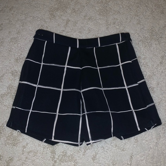 Navy Plaid Skort - Picture 3 of 3